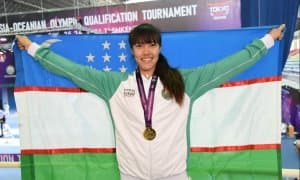 Олимпиада очилишида байроқларни қайси машҳур спортчилар кўтаради?