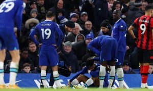 Бу ўйинчининг жароҳати жонга тегди, ўрнига бошқасини оламиз!