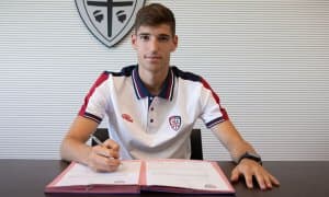 Расман! "Кальяри" 19 ёшли футболчи трансферини эълон қилди!