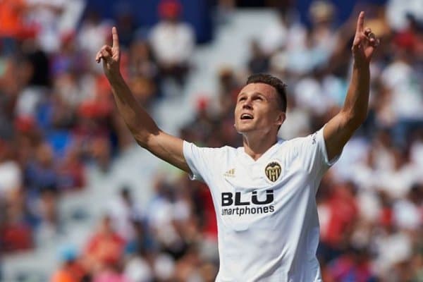 "Валенсия" Черишевнинг трансферини тўлиқ сотиб олмоқчи