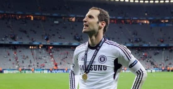 "Челси" Петр Чехга умрбод иш таклиф қилди