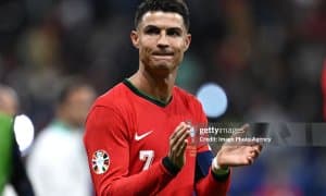 Роналдудан яна бир олқишга сазовор ҳаракат (Фото)