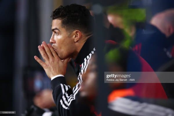 Роналду Европанинг гранд клубларидан таклиф кутмоқда