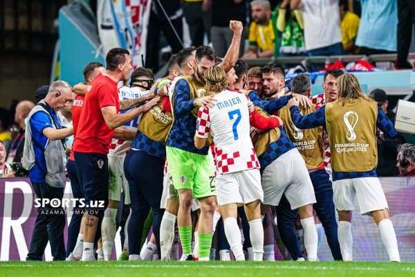 Хорватларнинг қувонч, бразилияликларнинг эса қайғу кўз ёшлари (ФОТОГАЛЕРЕЯ)