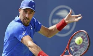 Стив Жонсон бош совринга давогарлик қилмоқда