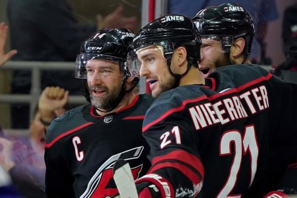 Стэнли кубоги. Шарқий конференцияда дастлабки финалчи аниқланди