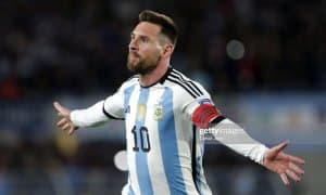 Месси жаримадан гол уриш бўйича Бекхэмга етиб олди