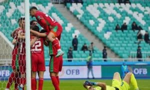 "Локомотив" с минимальным счетом победил "Олимпик"  