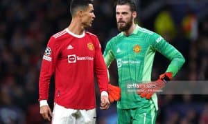 "Манчестер Юнайтед" кетишни хоҳлаётган юлдузга ўринбосар топди