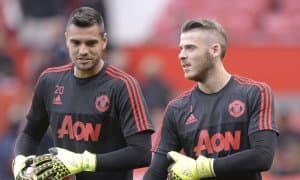 Де Хеа кетса, МЮ унинг ўрнига янги дарвозабон сотиб олмайди