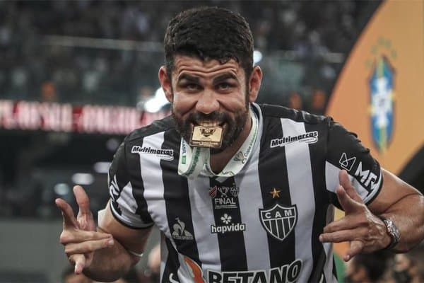 Диего Коста Машарипов билан бир жамоада ўйнаши мумкин эди