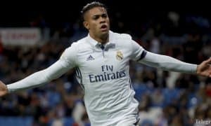 "Валенсия" "Реал" ҳужумчисига қизиқиб қолди