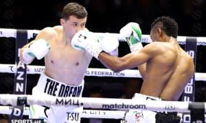 Исроил Мадримов қийин кечган жангда рақибига илк мағлубиятини "туҳфа этди" (фотогалерея)