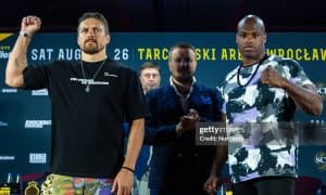 Дюбуа - Усик жангини яна бир бор кўришимиз мумкин!