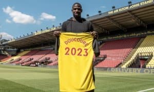 АПЛ грандлари доғда қолди ёхуд "Уотфорд" Дукуре билан шартномани узайтирди