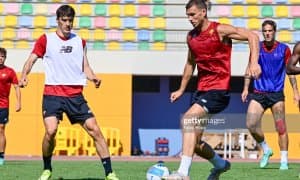 Шомуродов билан шартнома имзолаган "Рома" Жекога чиқиш эшикларини кўрсатди