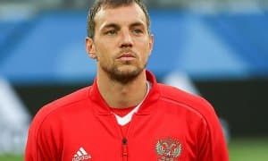 Дзюбага яна бир харидор пайдо бўлди