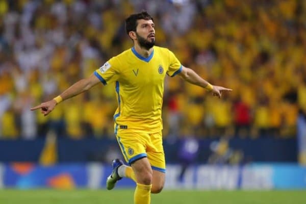 Хориж нашри: Жалолиддин Машарипов бошқа чемпионатга йўл олди