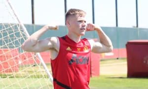 МЮнинг кечаги машғулотлар жараёнидан фотолавҳаларни томоша қилинг (фото)