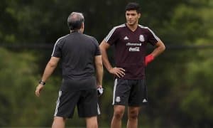 Топ ҳужумчига МЮга ўтишни тавсия қилишди