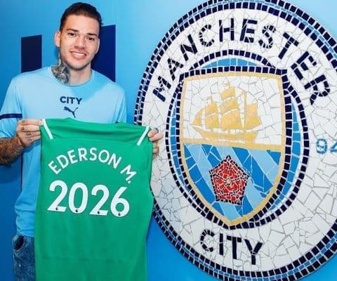 "Манчестер Сити" яна бир футболчи билан янги шартнома имзолади