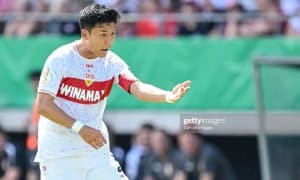 "Ливерпуль" япониялик Эндони ўз сафига қўшиб олади