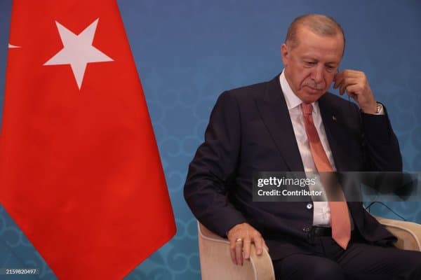 Эрдўған УЕФАдан нега норози?