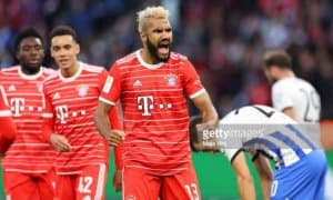 Бундеслига. "Боруссия"да йирик, "Бавария" ва "Айнтрахт"да қийин ғалаба