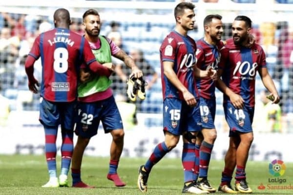 Ла Лига. "Вильярреал" сўнгги дақиқада мағлубиятдан қутулиб қолди