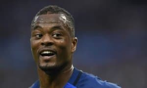 Эвра "Арсенал" футболчиларини ёш болалар деб атади