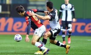 Шомуродов ўрнига майдонга тушган футболчи "Женоа"га ғалаба олиб келди