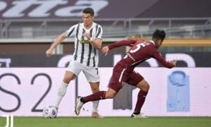 Роналду гол урган баҳсда "Юве" аутсайдер билан жанговар дуранг қайд этди