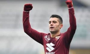 "Лестер" Махрезнинг ўрнига муносиб ўринбосар топди