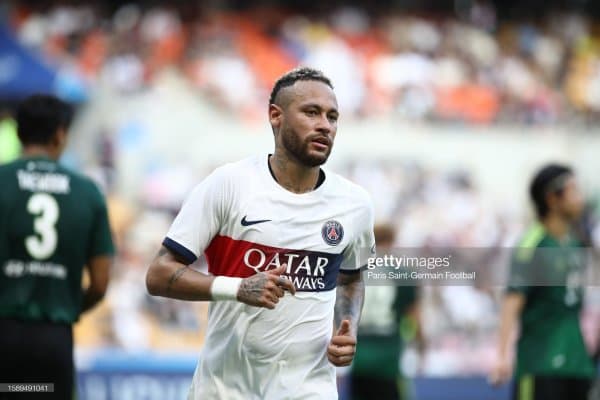 Неймар ҳақидаги хабарлар ёлғон!