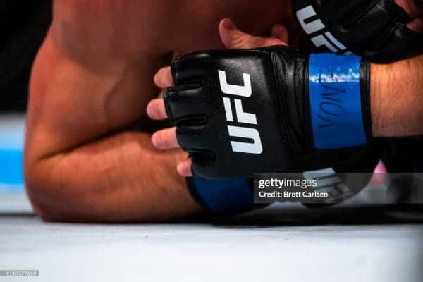 Яна бир хамюртимиз UFCда дебют қилади
