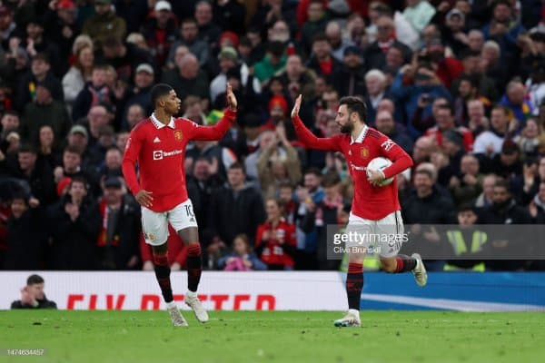 "Манчестер Юнайтед" жамоа тўпурари билан янги шартнома имзолашга яқин