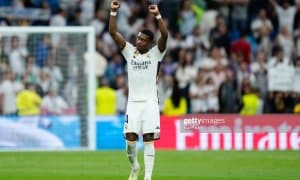 Алаба "Реал"дан кетишни истамаяпти