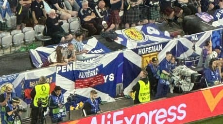 РФИнинг собиқ президенти: "Дўстларимиз душманларимиздан кўп"