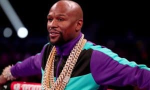 Антиқа қарор! WBC Флойд Мейвезер суратини камарга қўймоқчи