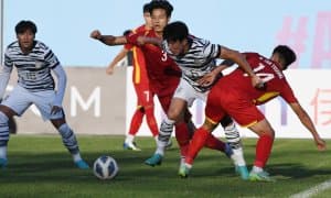 Жанубий Корея сўнгги дақиқаларда ғалабани қўлдан чиқарди