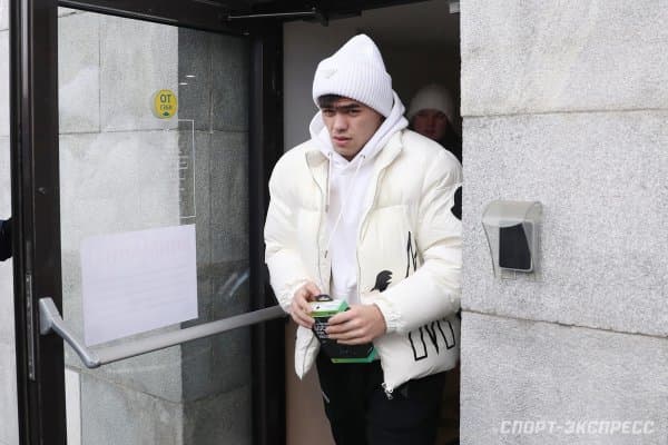 Ўрунов БААга йўл олди!