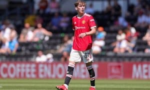 "Манчестер Юнайтед" футболчиси "Лестер" нишонида!