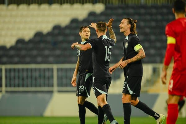 Ўртоқлик ўйинлари. Жанубий Корея минимал, Австралия ишончли ҳисобда ғалаба қозонди, БАА эса кутилмаганда мағлубиятга учради