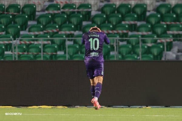 Италиялик мутахассис Ўруновни танқид қилди