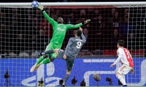 Англияга футболдан четда юрган дарвозабон келади