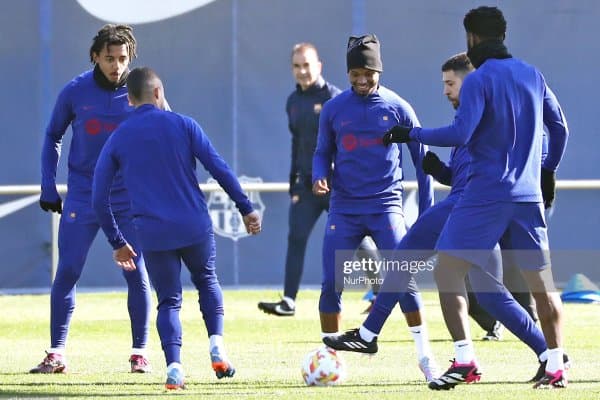 "Барселона"нинг "Валенсия"га қарши ўйин учун қайдномаси эълон қилинди