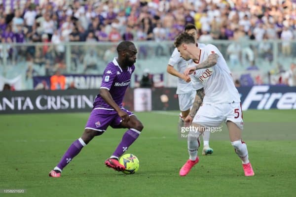 А Серия. "Фиорентина" камбэк амалга ошириб, "Рома"ни мағлуб қилди