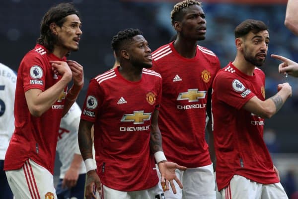 Тўрт футболчи МЮни тарк этадиган бўлди