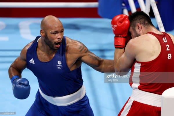 Фрезер Кларк: "Жалоловни табриклайман, у ажойиб жангчи, мен қўлимдан келганини қилдим"