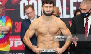 Жамшидбек Нажмитдиновнинг навбатдаги жанг санаси маълум бўлди. У камар учун рингга кўтарилади